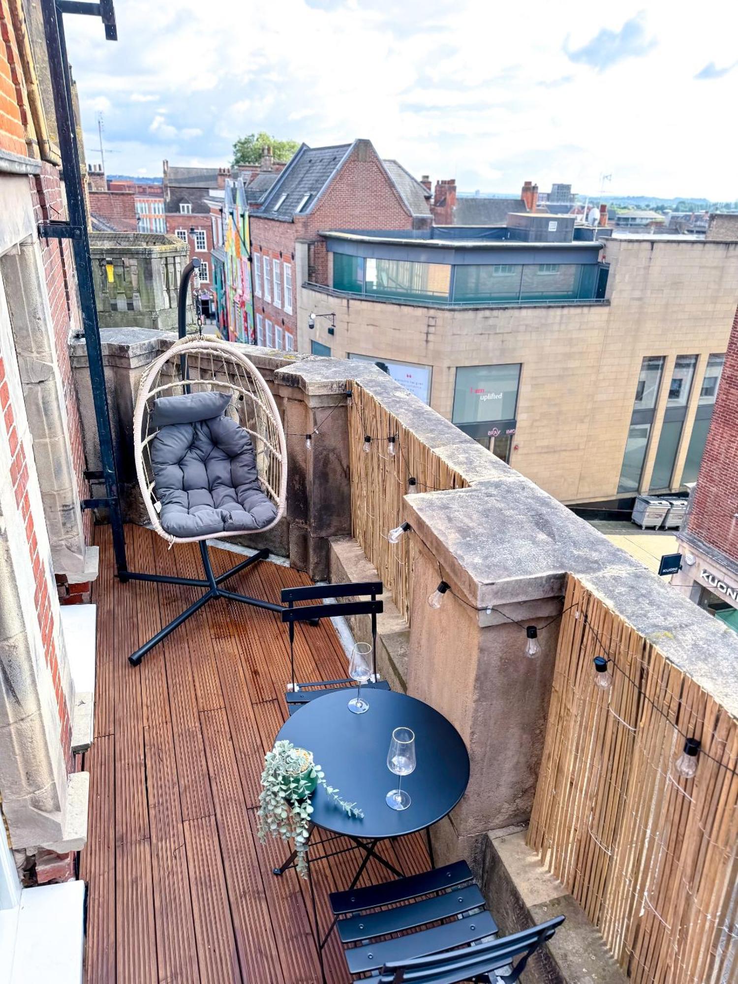 The Luxe Haven - Apartment Nottingham City Centre Buitenkant foto